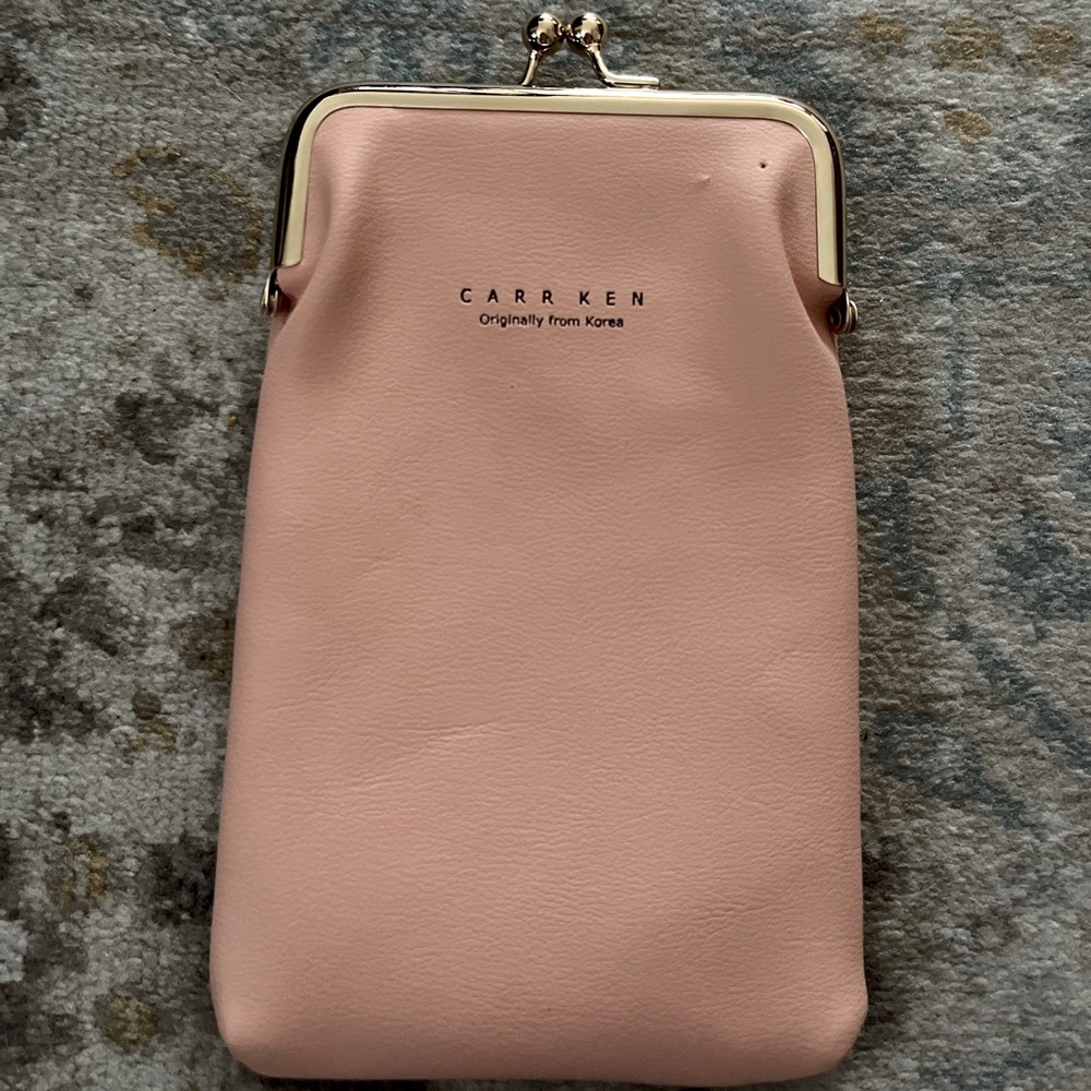 NWOT Carr Ken multifunction Phone Purse